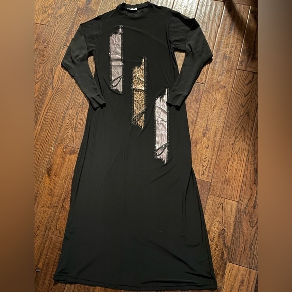 EFRAZE Black Maxi Dress Size M - Picture 2 of 8